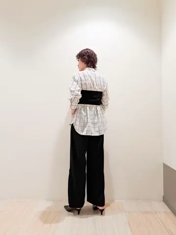 GRACE CONTINENTAL 今野　志保 コーディネート画像