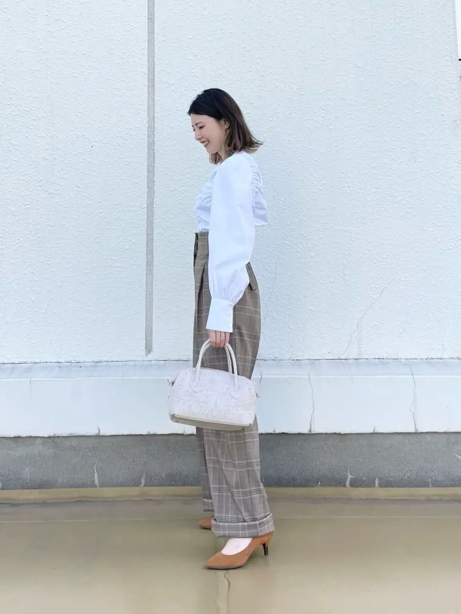 GRACE CONTINENTAL minami コーディネート画像