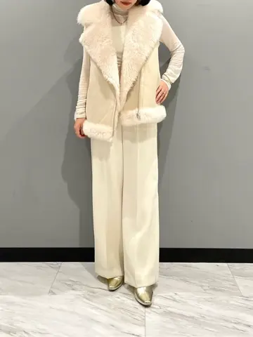 GRACE CONTINENTAL yoshi コーディネート画像