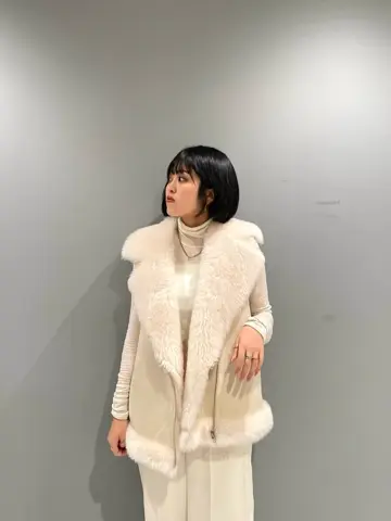 GRACE CONTINENTAL yoshi コーディネート画像