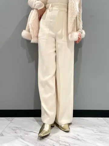 GRACE CONTINENTAL yoshi コーディネート画像