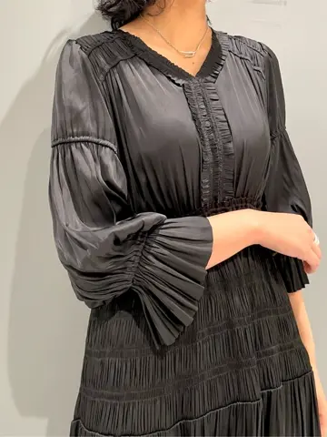 GRACE CONTINENTAL yoshi コーディネート画像