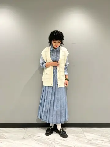 GRACE CONTINENTAL yoshi コーディネート画像