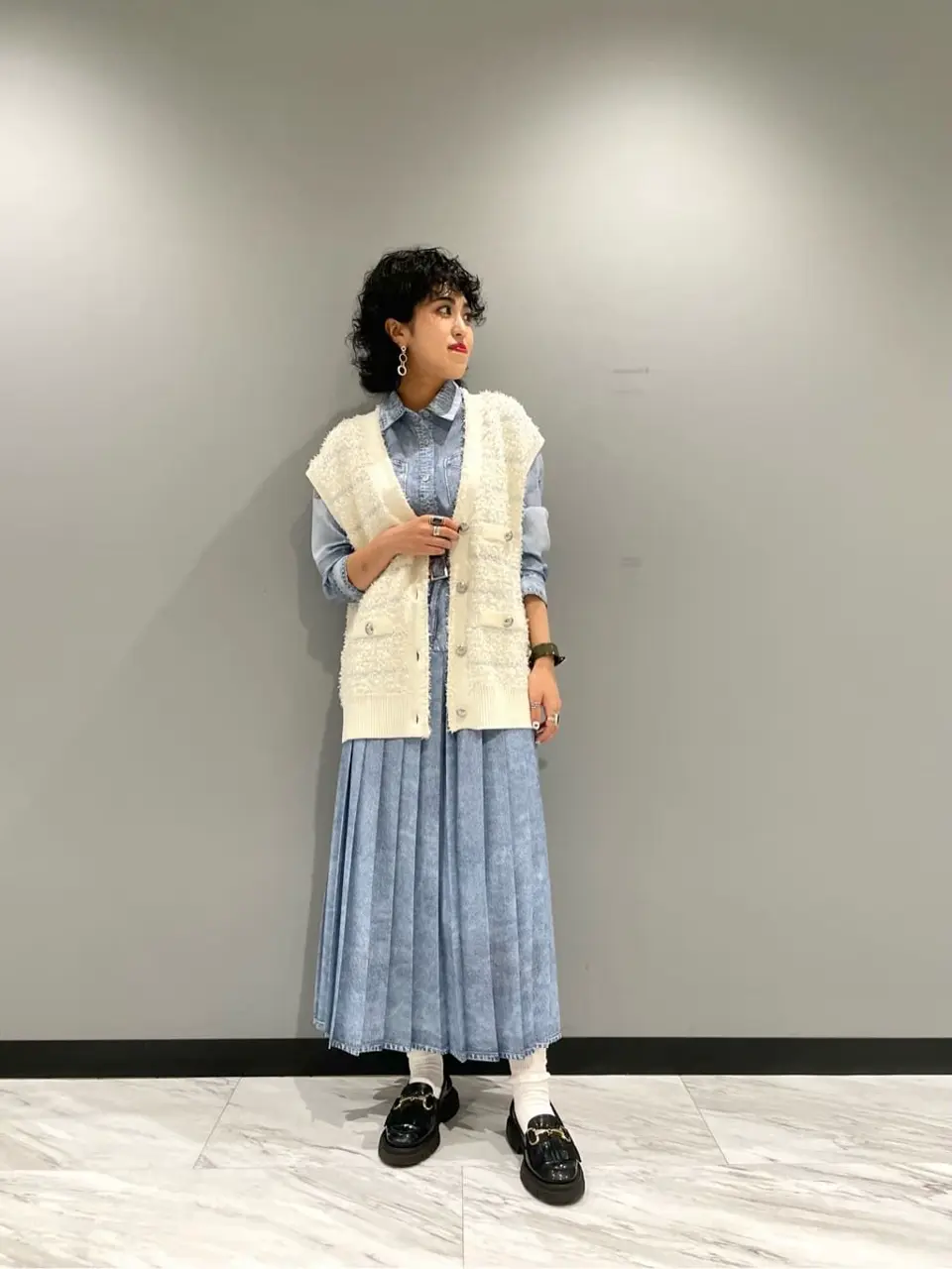 GRACE CONTINENTAL yoshi コーディネート画像