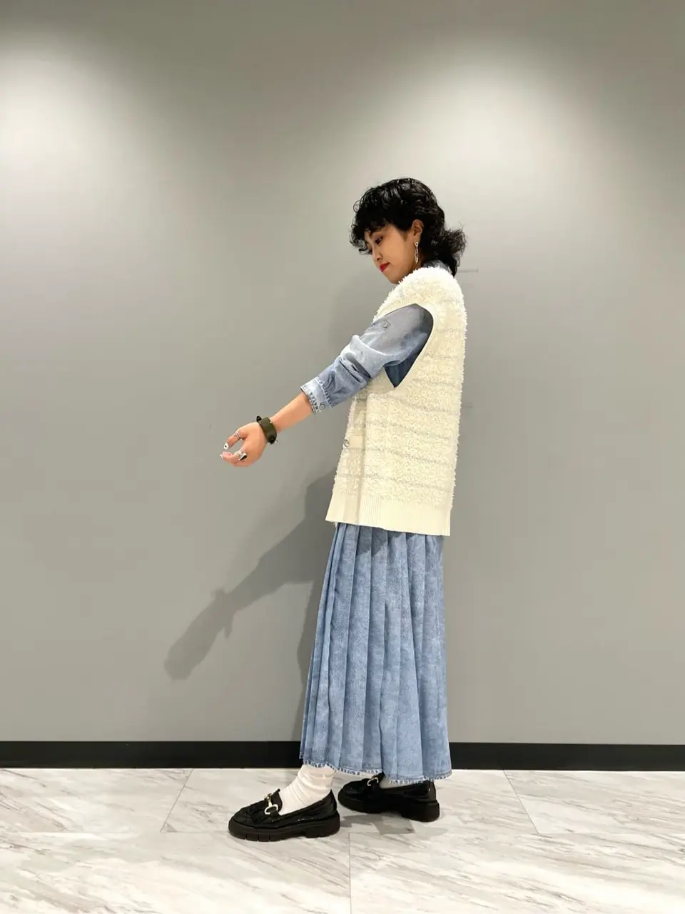 GRACE CONTINENTAL yoshi コーディネート画像