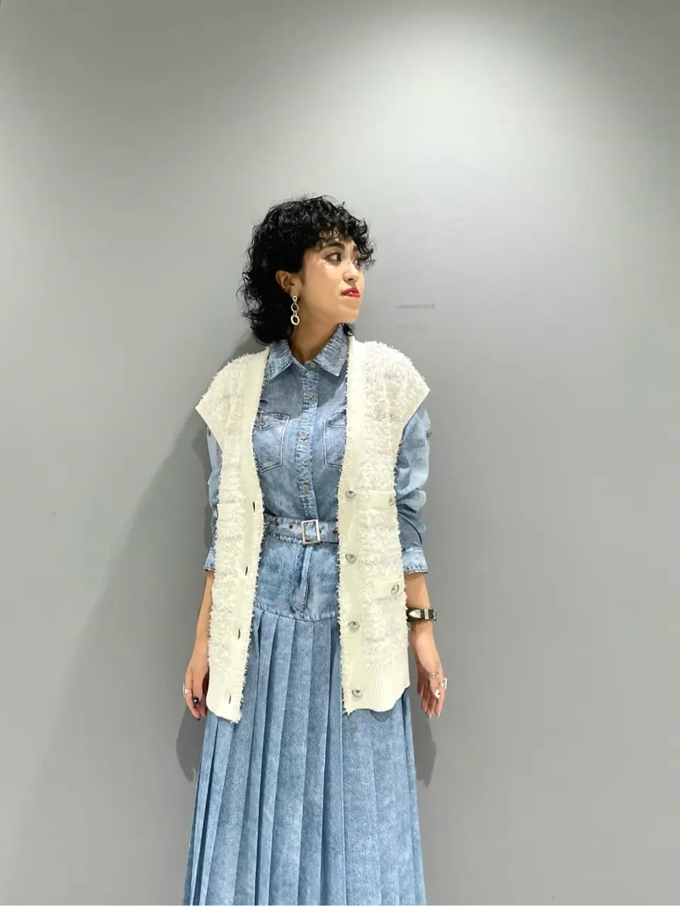 GRACE CONTINENTAL yoshi コーディネート画像