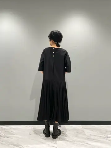 GRACE CONTINENTAL yoshi コーディネート画像