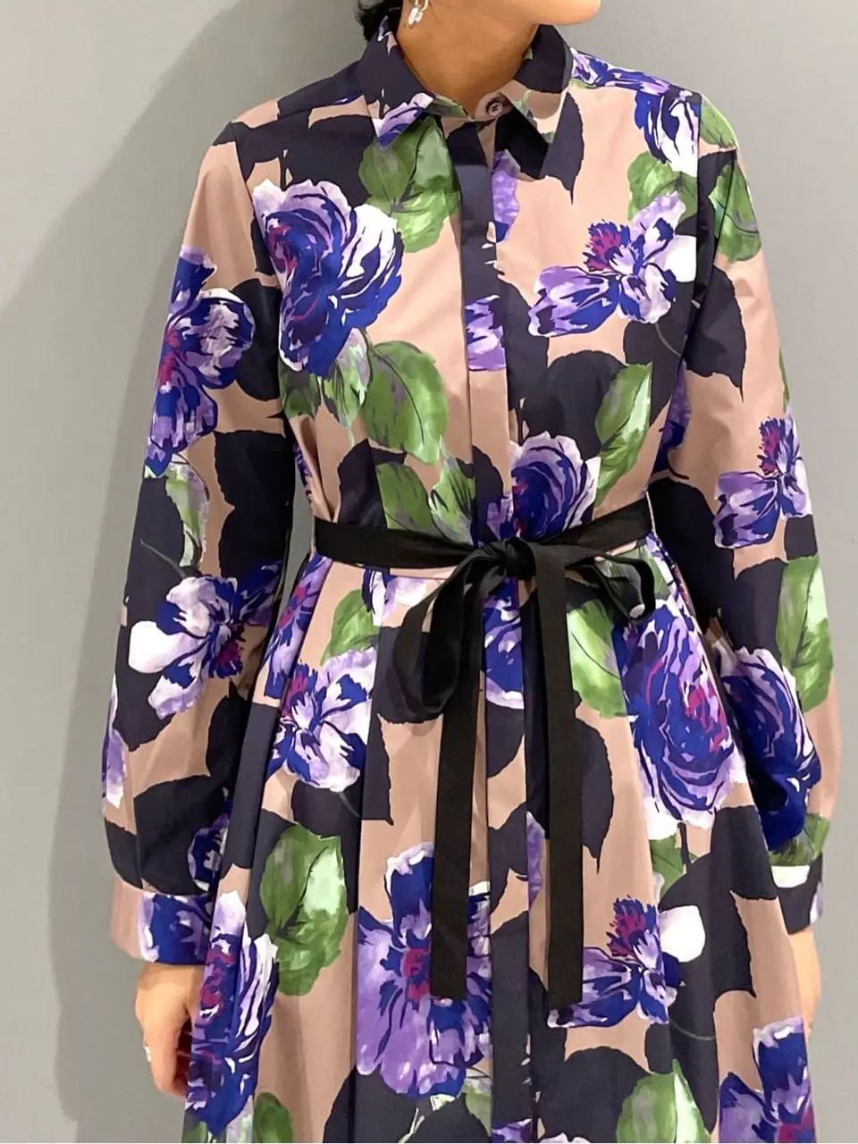 GRACE CONTINENTAL yoshi コーディネート画像