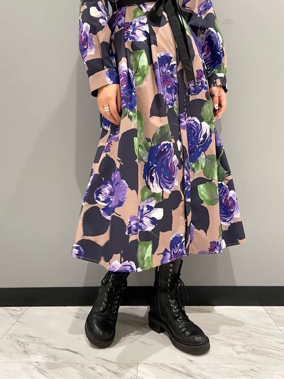 GRACE CONTINENTAL yoshi コーディネート画像