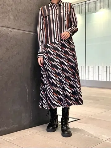 GRACE CONTINENTAL yoshi コーディネート画像