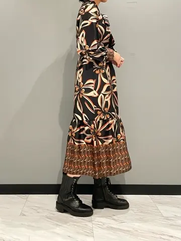 GRACE CONTINENTAL yoshi コーディネート画像