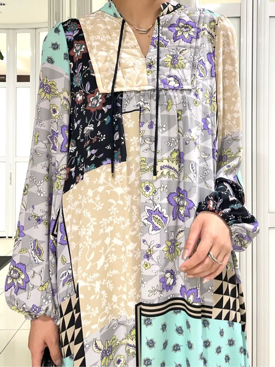 GRACE CONTINENTAL yoshi コーディネート画像