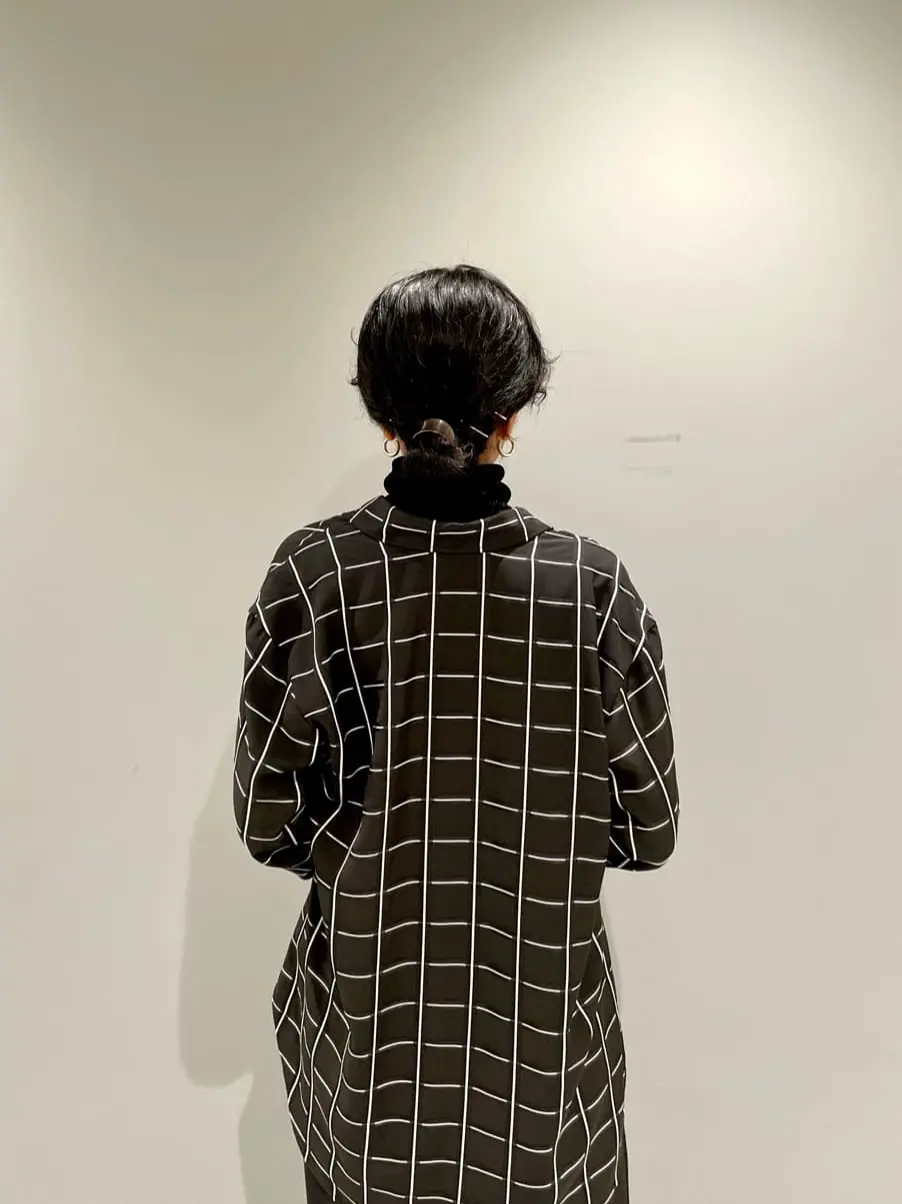 GRACE CONTINENTAL yoshi コーディネート画像