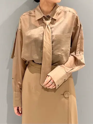 GRACE CONTINENTAL yoshi コーディネート画像