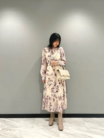 GRACE CONTINENTAL yoshi コーディネート画像