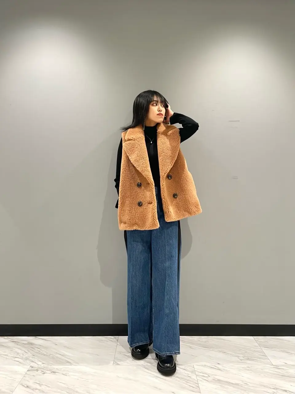 GRACE CONTINENTAL yoshi コーディネート画像