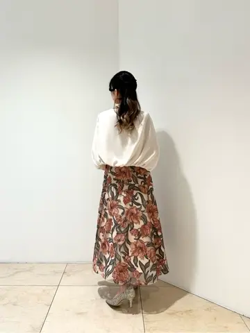 GRACE CONTINENTAL FUKUSHIMA YURIE コーディネート画像