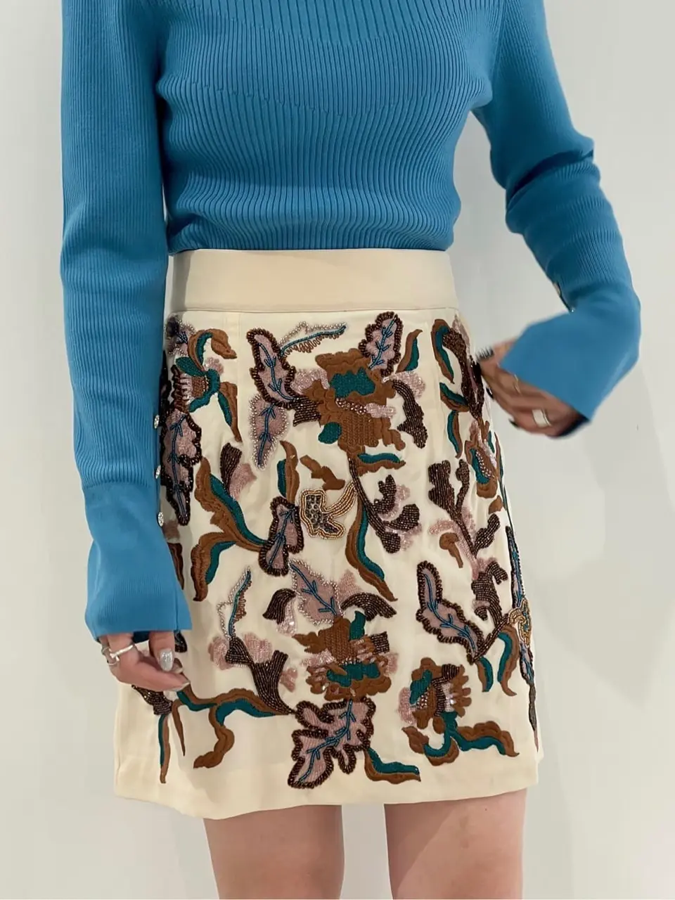 GRACE CONTINENTAL Yuuki NOZAWA コーディネート画像