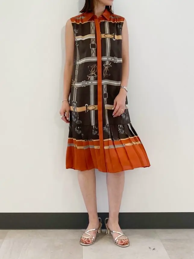 GRACE CONTINENTAL 古川温子 コーディネート画像