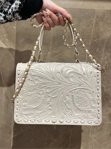 GRACE CONTINENTAL Machi コーディネート画像