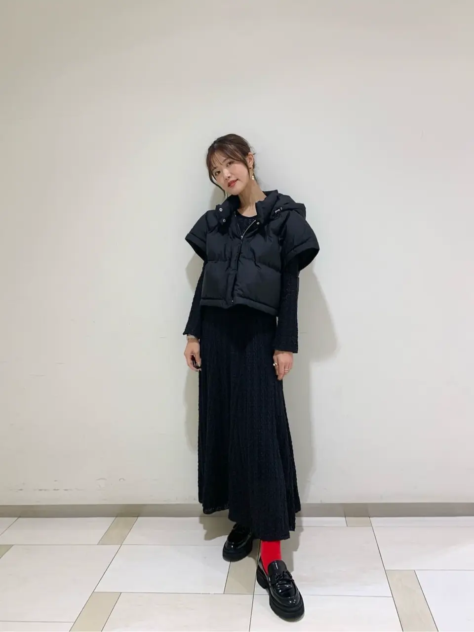 【GRACE CONTINENTAL 】シルクジョーゼットフレアーワンピース 黒 GRACE CONTINENTAL 】シルクジョーゼットフレアーワンピース 黒