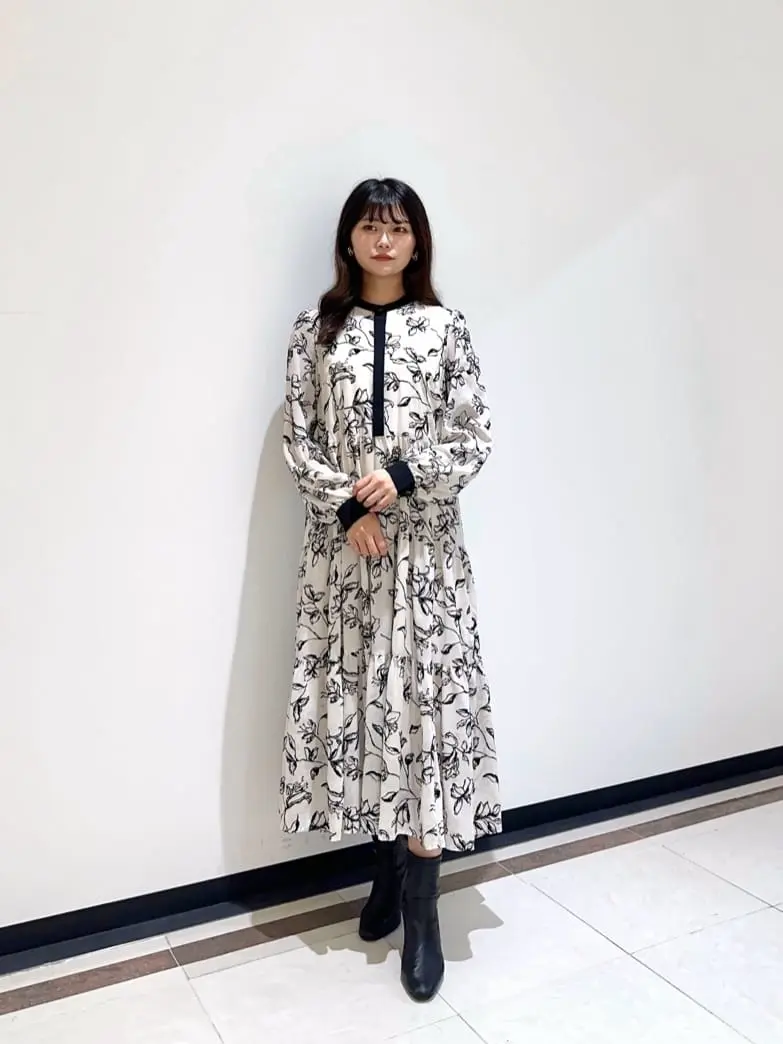 GRACE CONTINENTAL MORITA AI コーディネート画像