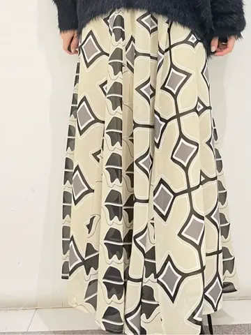 GRACE CONTINENTAL minami コーディネート画像