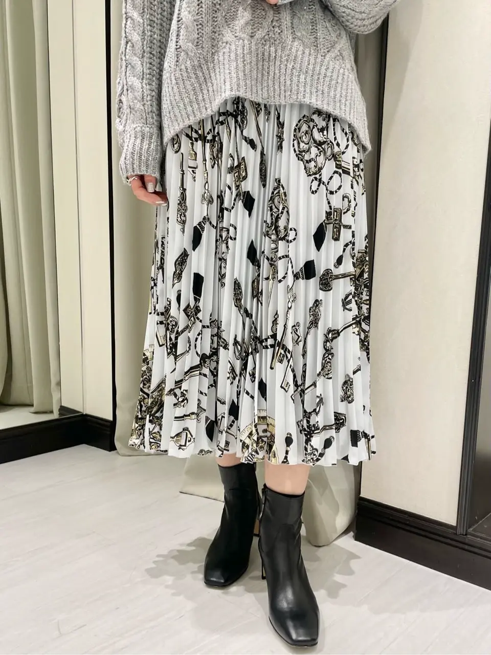 GRACE CONTINENTAL Yuuki NOZAWA コーディネート画像