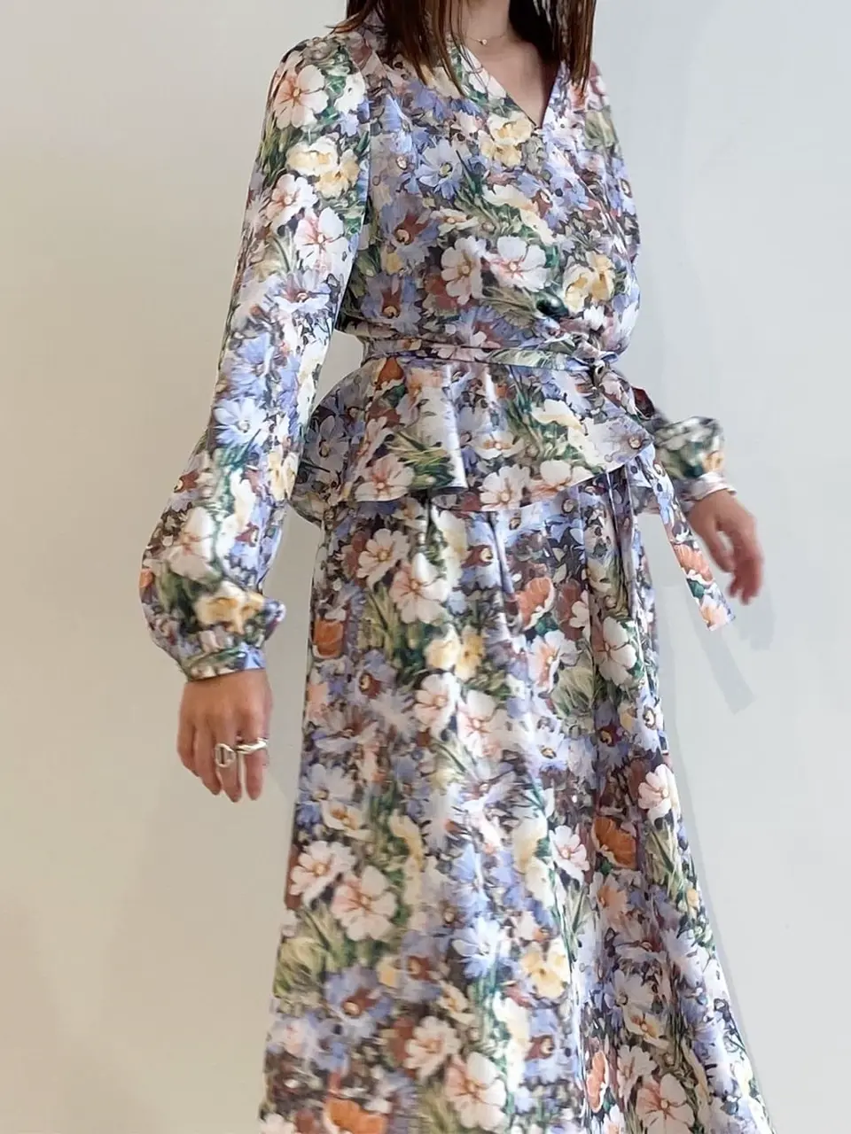 GRACE CONTINENTAL 古川温子 コーディネート画像