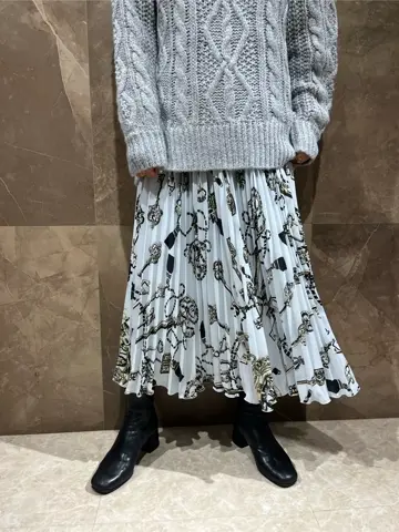 GRACE CONTINENTAL 穐山　香織 コーディネート画像