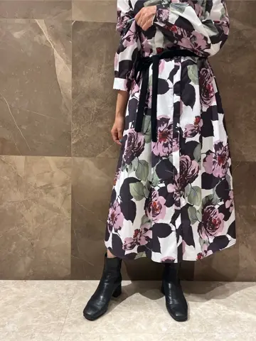 GRACE CONTINENTAL 穐山　香織 コーディネート画像