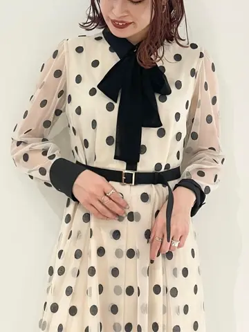 GRACE CONTINENTAL Yuuki NOZAWA コーディネート画像