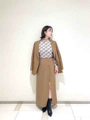 GRACE CONTINENTAL SAYUMI Nagashima コーディネート画像