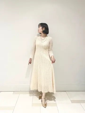 GRACE CONTINENTAL SAYUMI Nagashima コーディネート画像