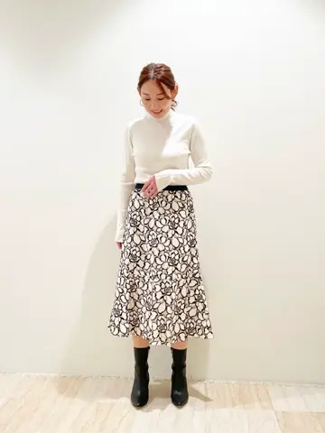 GRACE CONTINENTAL 赤間　 コーディネート画像