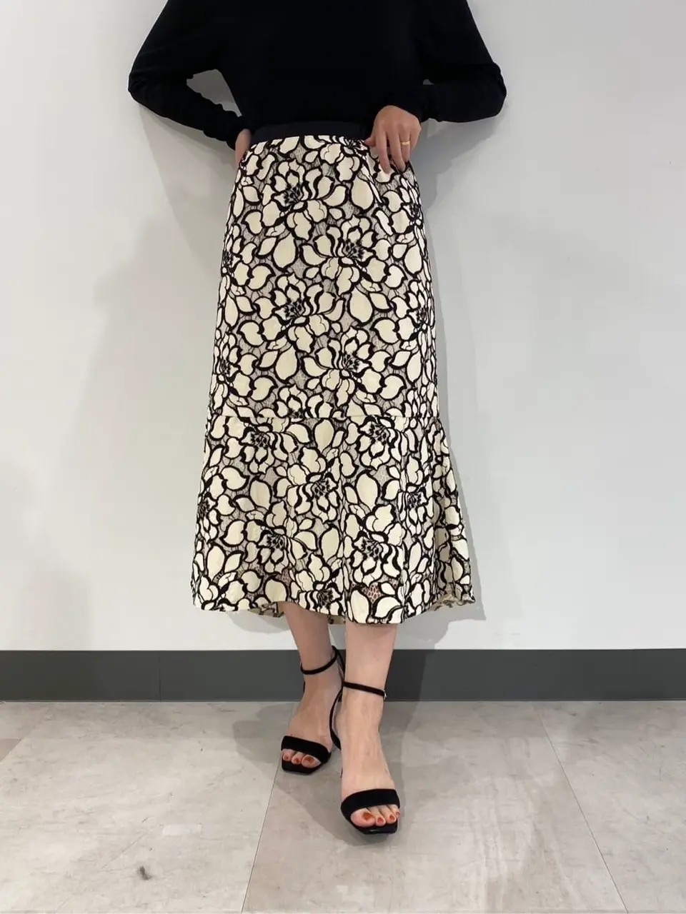 GRACE CONTINENTAL 古川温子 コーディネート画像