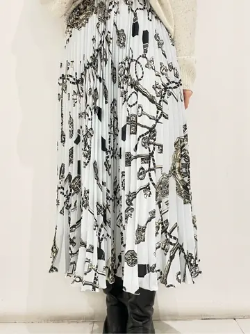 GRACE CONTINENTAL minami コーディネート画像