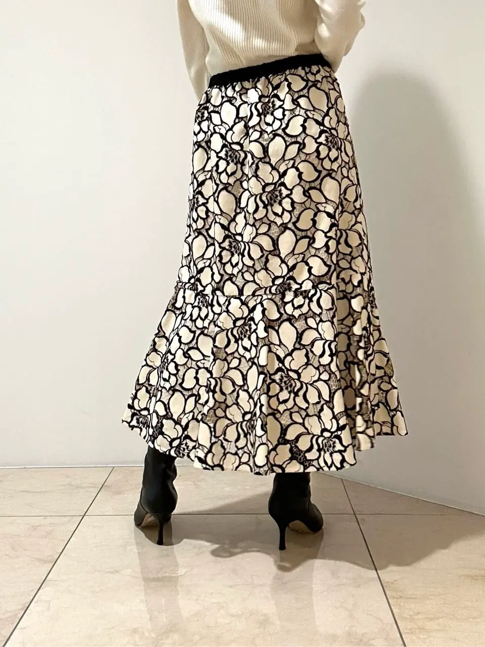 GRACE CONTINENTAL FUKUSHIMA YURIE コーディネート画像