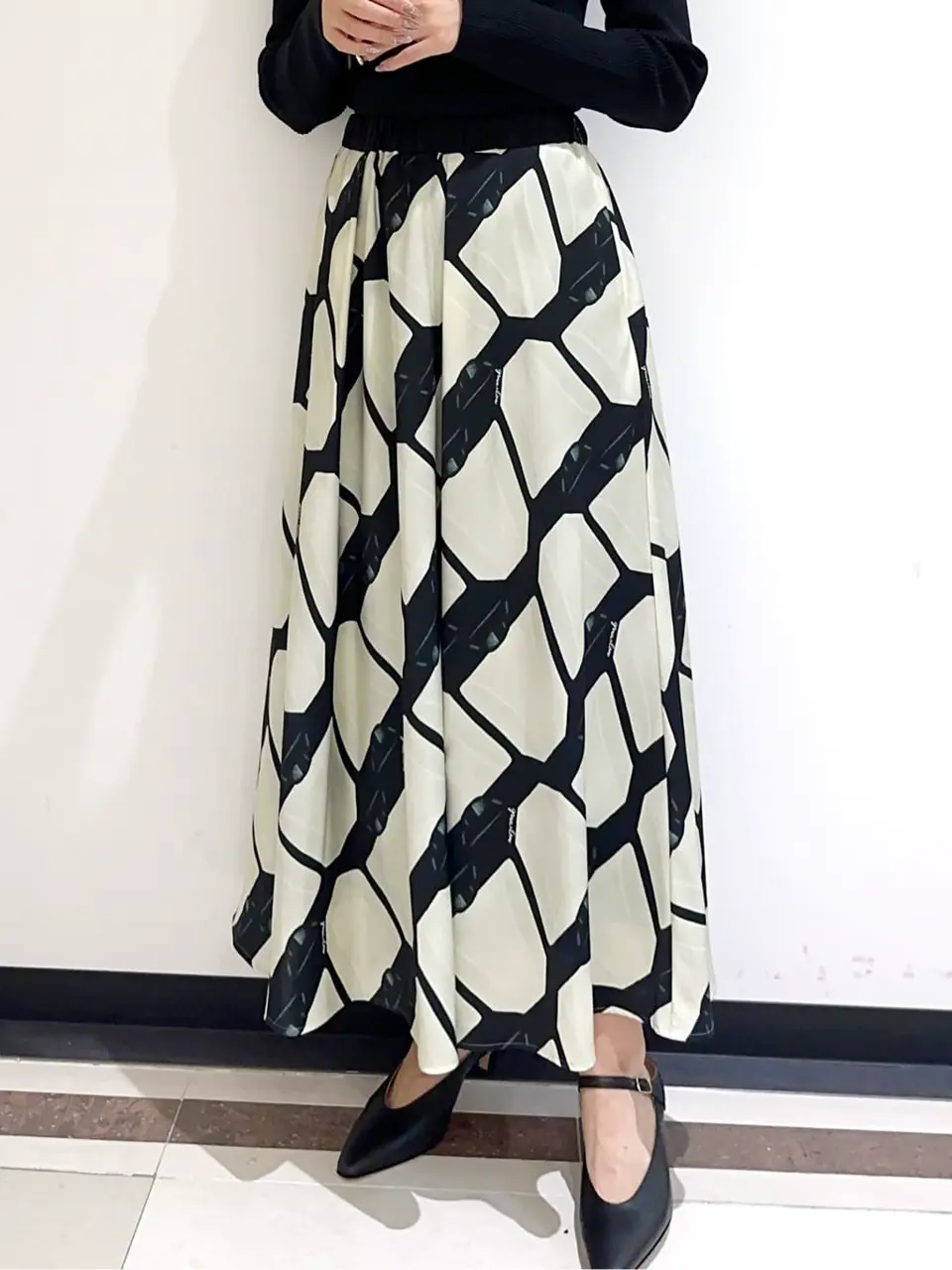 GRACE CONTINENTAL MORITA AI コーディネート画像