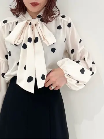 GRACE CONTINENTAL Yuuki NOZAWA コーディネート画像