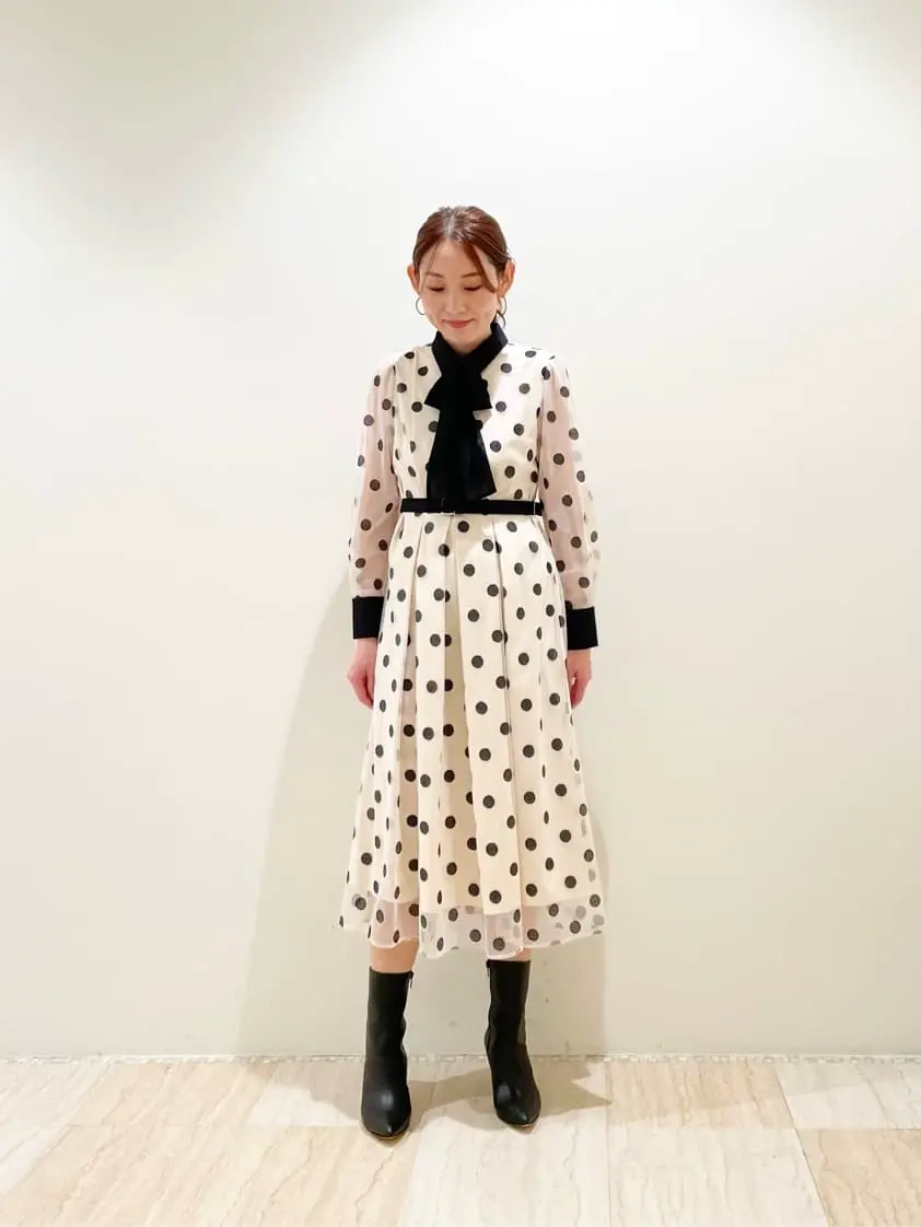 GRACE CONTINENTAL 赤間　 コーディネート画像