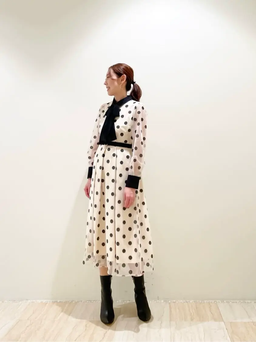 GRACE CONTINENTAL 赤間　 コーディネート画像