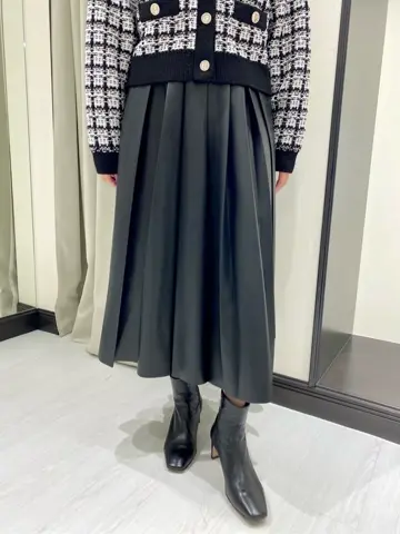 GRACE CONTINENTAL Abe コーディネート画像