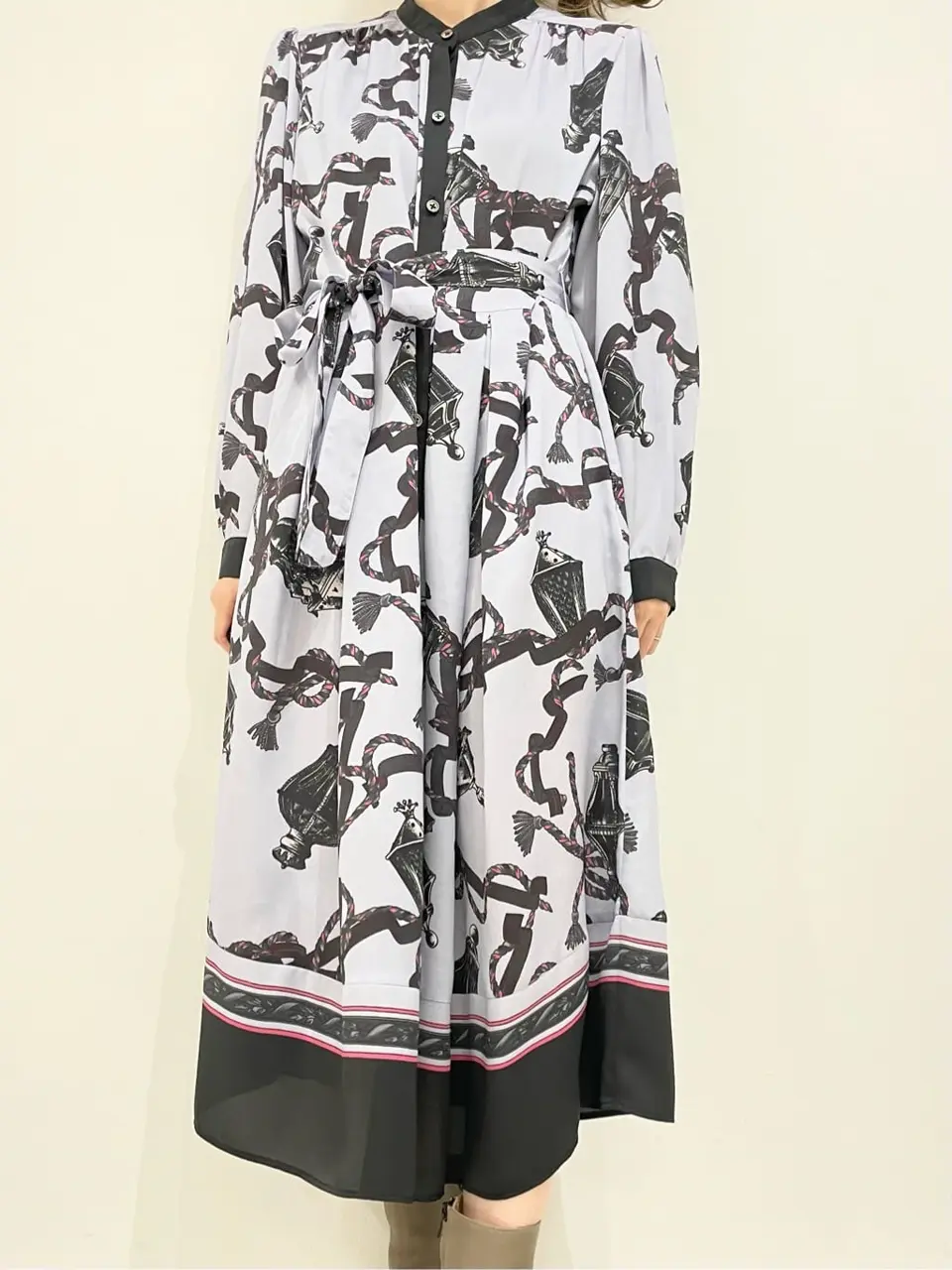 GRACE CONTINENTAL minami コーディネート画像