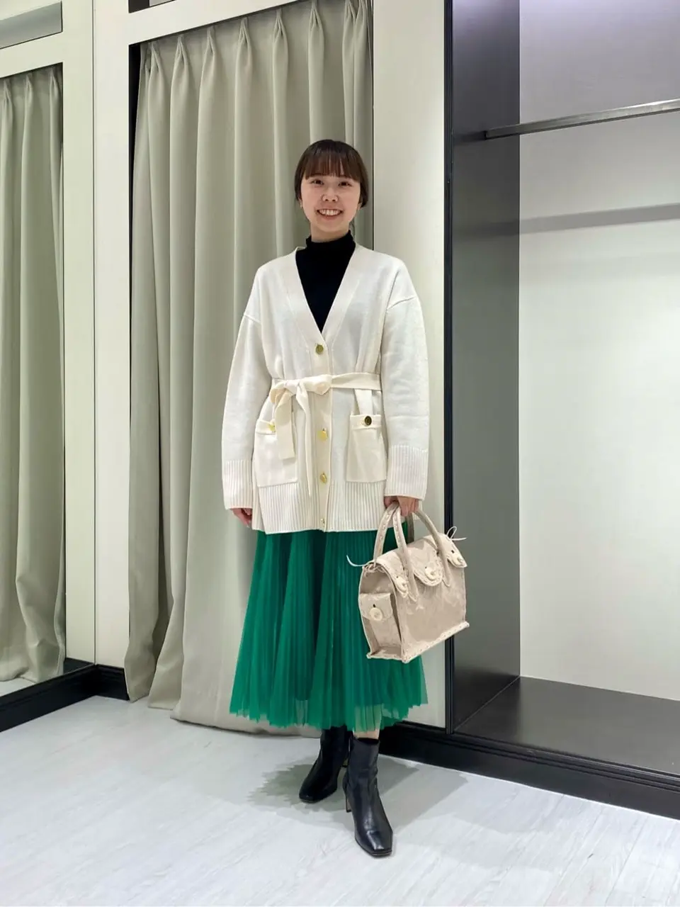 GRACE CONTINENTAL Abe コーディネート画像