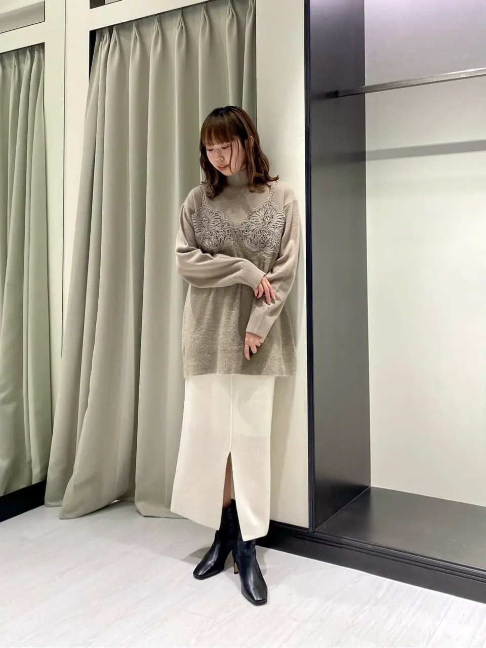 GRACE CONTINENTAL Abe コーディネート画像