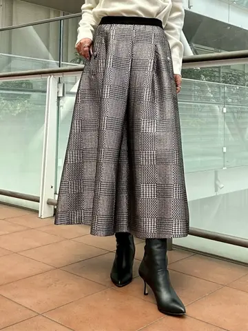 GRACE CONTINENTAL FUKUSHIMA YURIE コーディネート画像