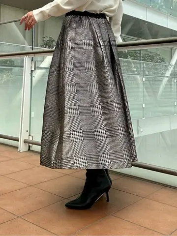 GRACE CONTINENTAL FUKUSHIMA YURIE コーディネート画像