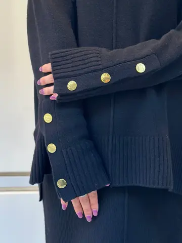 GRACE CONTINENTAL 尾田亜沙美 コーディネート画像