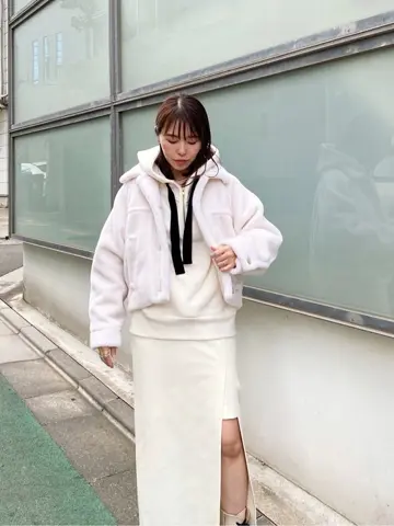 GRACE CONTINENTAL 古川温子 コーディネート画像